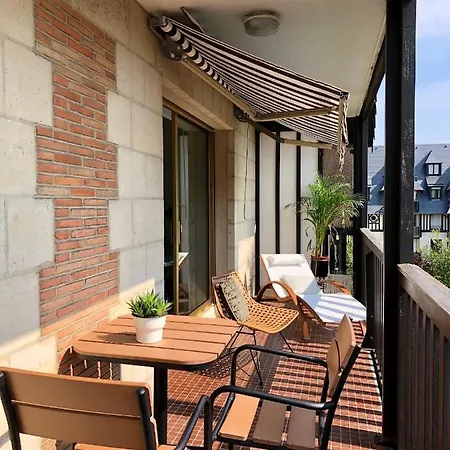 Beau Terrasse Vue Jardin - A 2 Pas De La 아파트