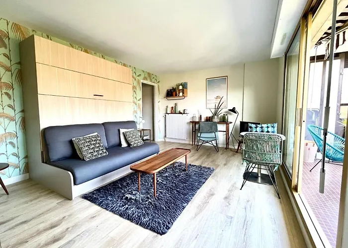 Beau Terrasse Vue Jardin - A 2 Pas De La