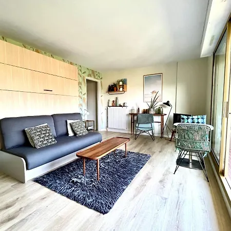 Beau Terrasse Vue Jardin - à 2 Pas De La