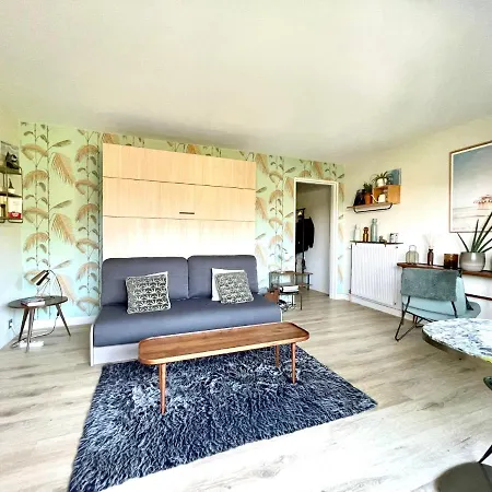 Beau Terrasse Vue Jardin - à 2 Pas De La Deauville