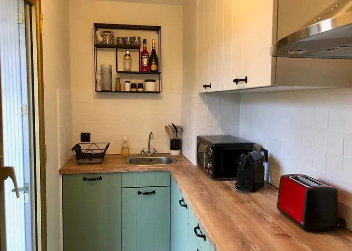 Beau Terrasse Vue Jardin - à 2 Pas De La * Deauville